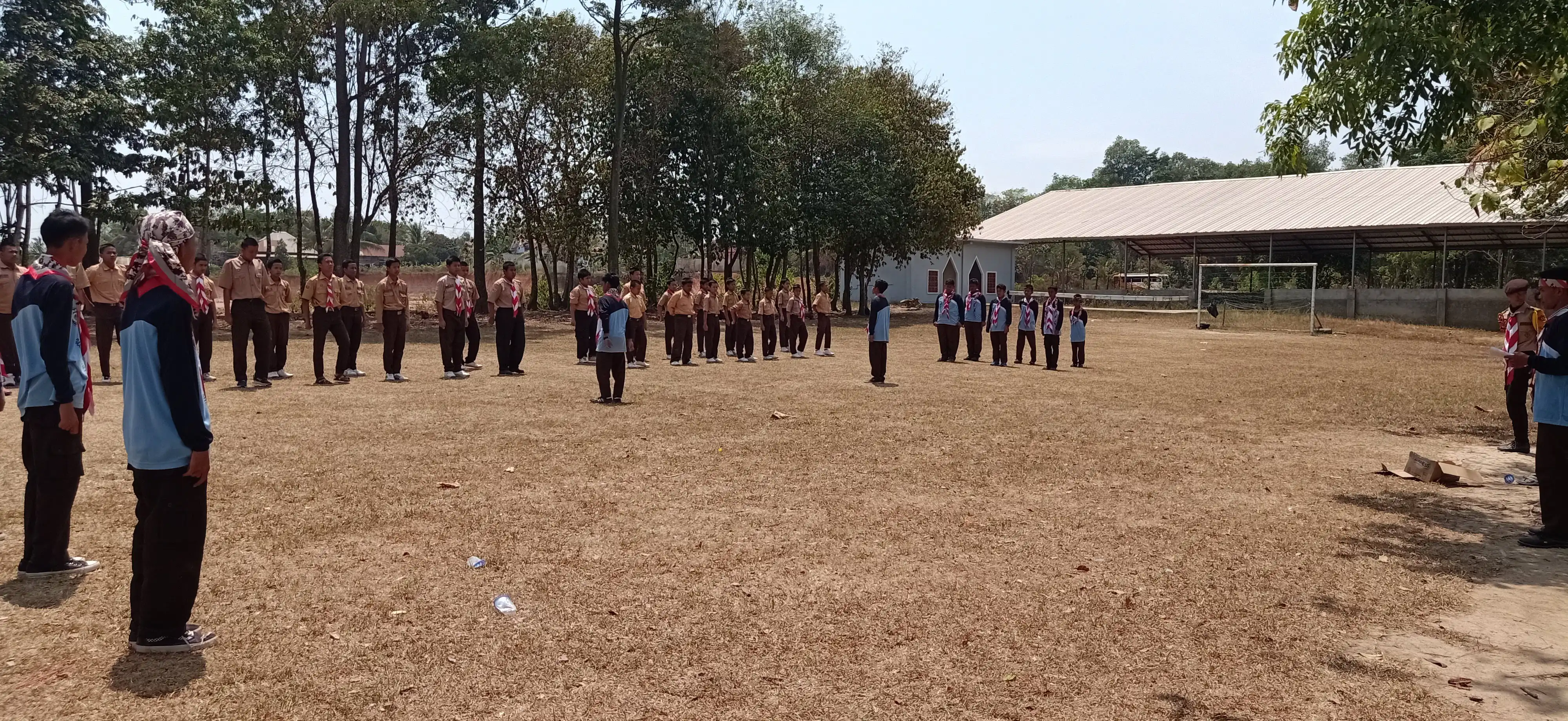 Ekskul Pramuka 90